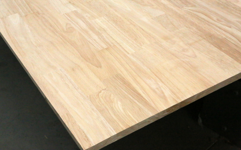 Planche à Découper XL En Bois D'acacia Et Hévéa - 50x38x4 Cm - Certifiée FSC, Avec Rainure Et Support Tablette